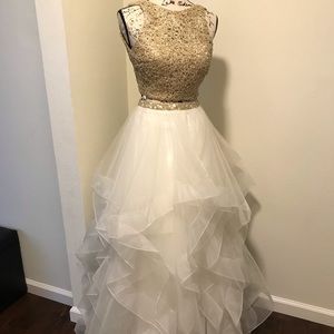 Trudy’s prom dress
